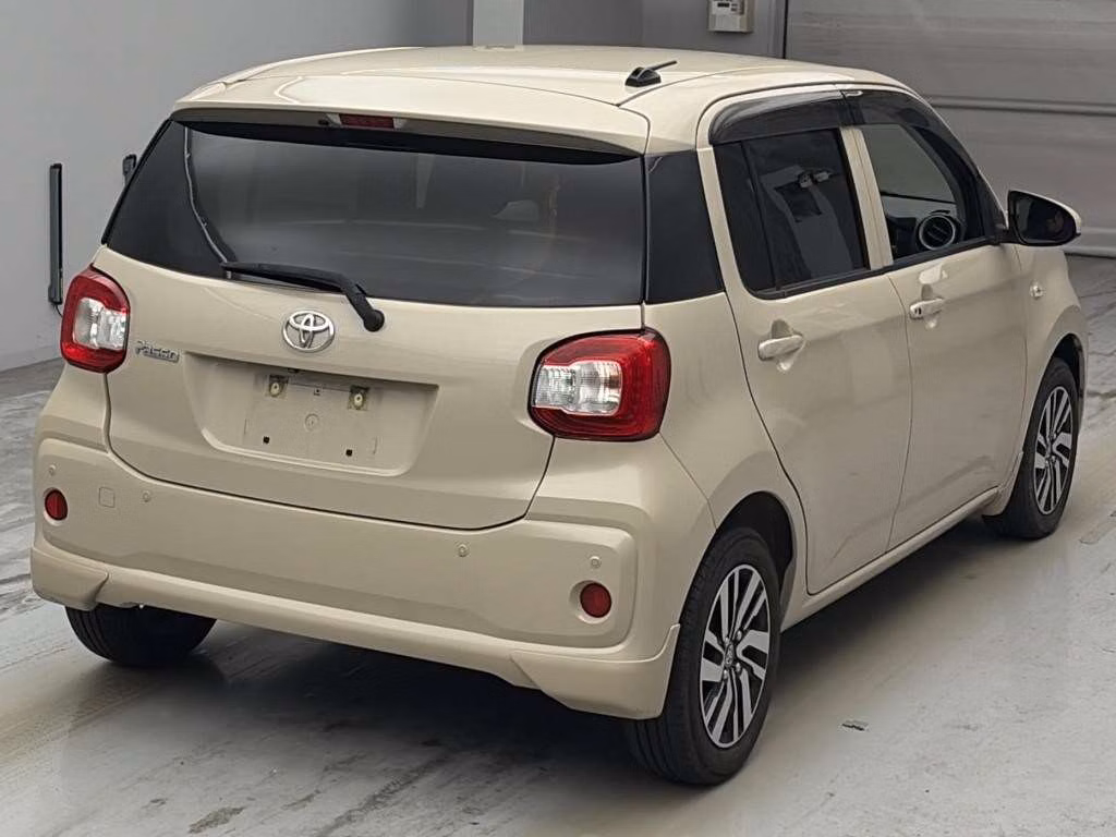 TOYOTA PASSO