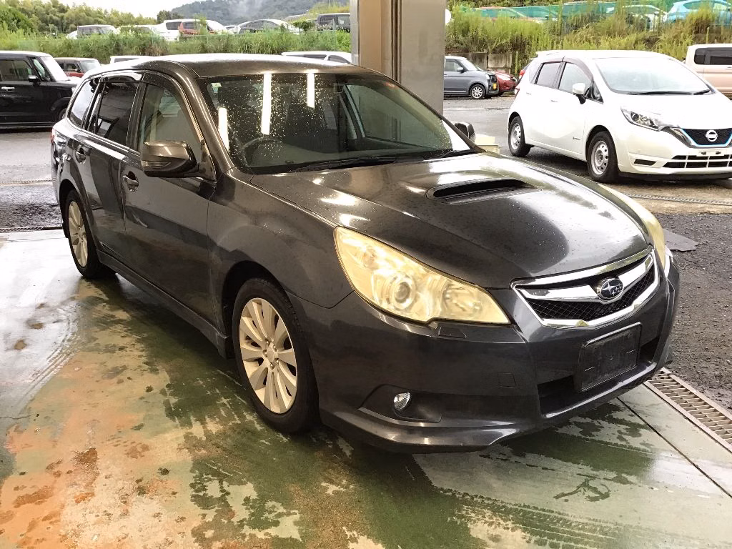 SUBARU LEGACY