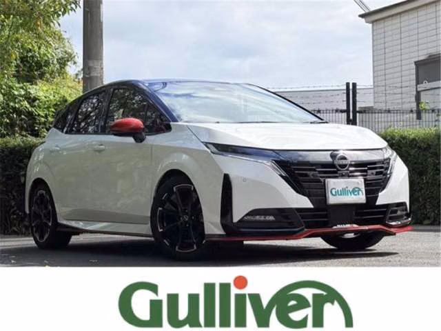 Nissan Aura