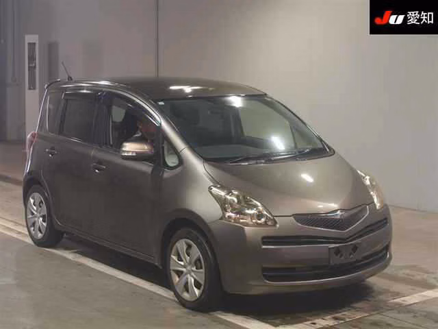 TOYOTA RACTIS