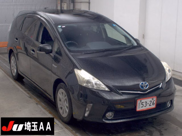 TOYOTA PRIUS ALPHA