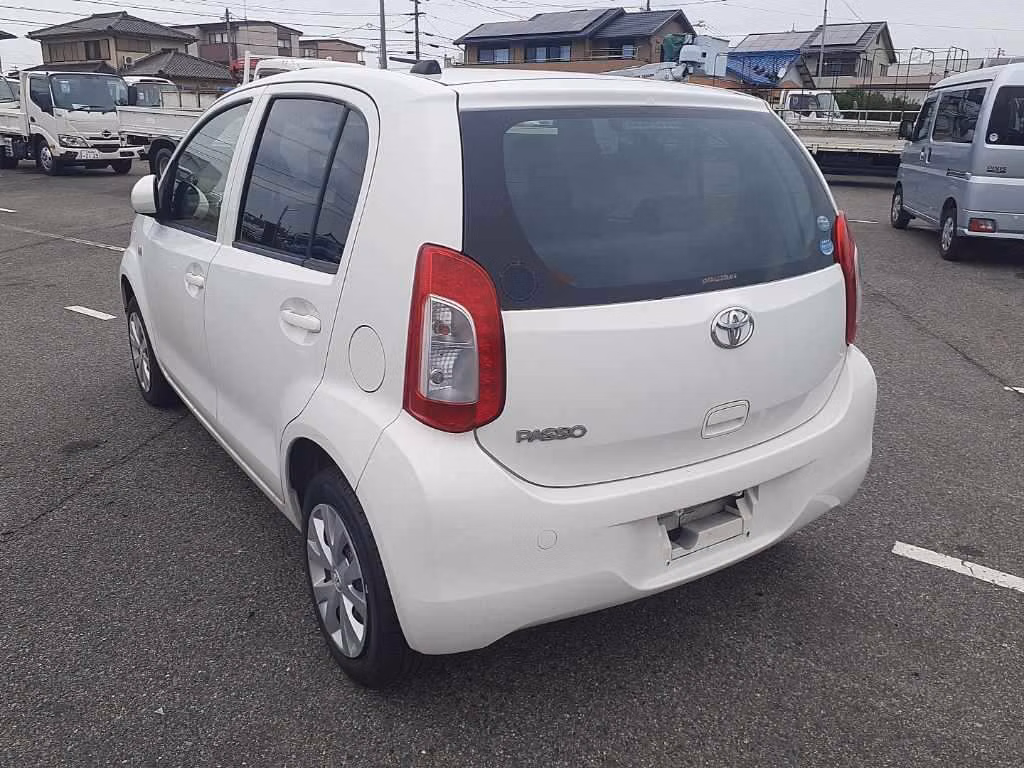 TOYOTA PASSO
