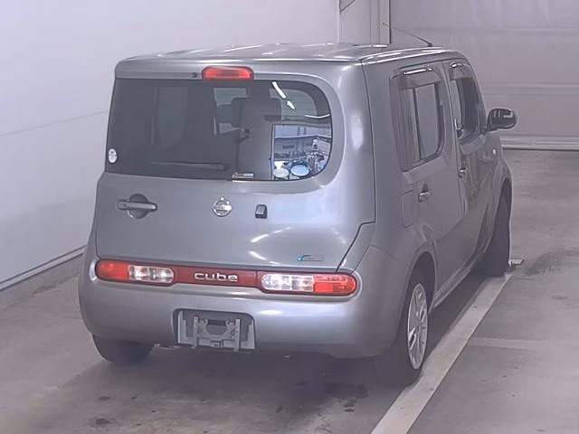 NISSAN CUBE