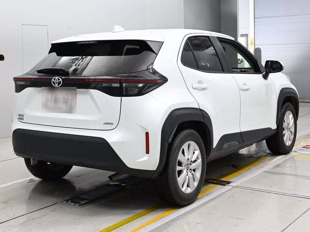 TOYOTA YARIS CROSS
