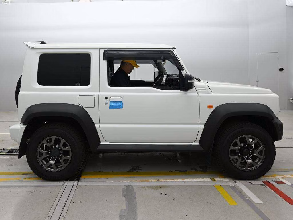 SUZUKI JIMNY SIERRA