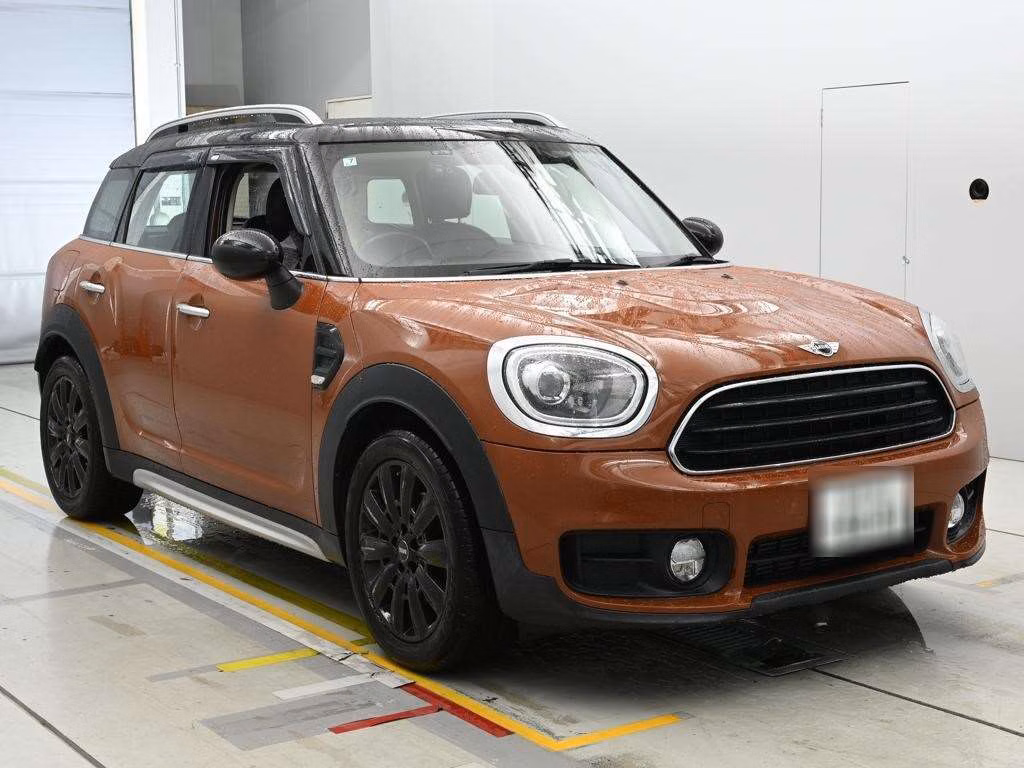 MINI CROSSOVER