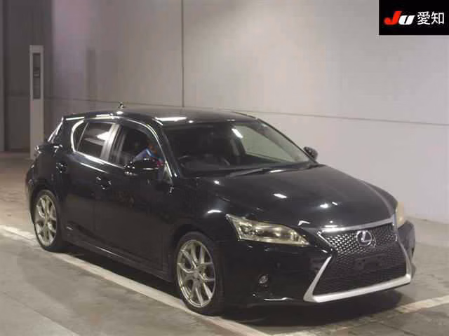 Lexus CT200h