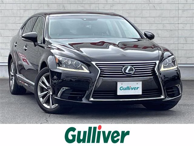 LEXUS LS600H