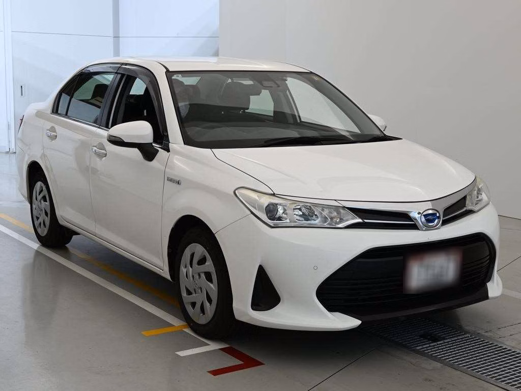 TOYOTA COROLLA AXIO