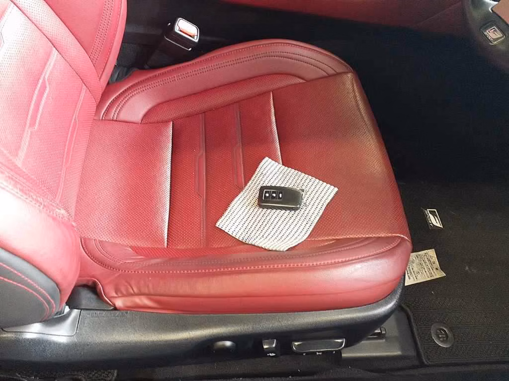 Lexus RC300h