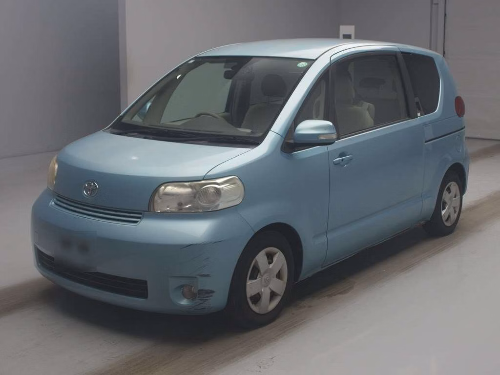 TOYOTA PORTE