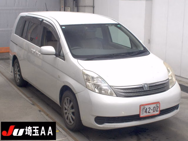 TOYOTA ISIS