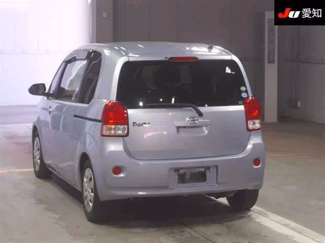 TOYOTA PORTE