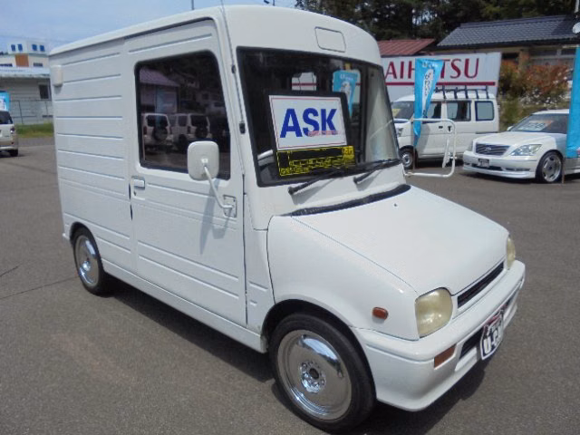 DAIHATSU MIRA