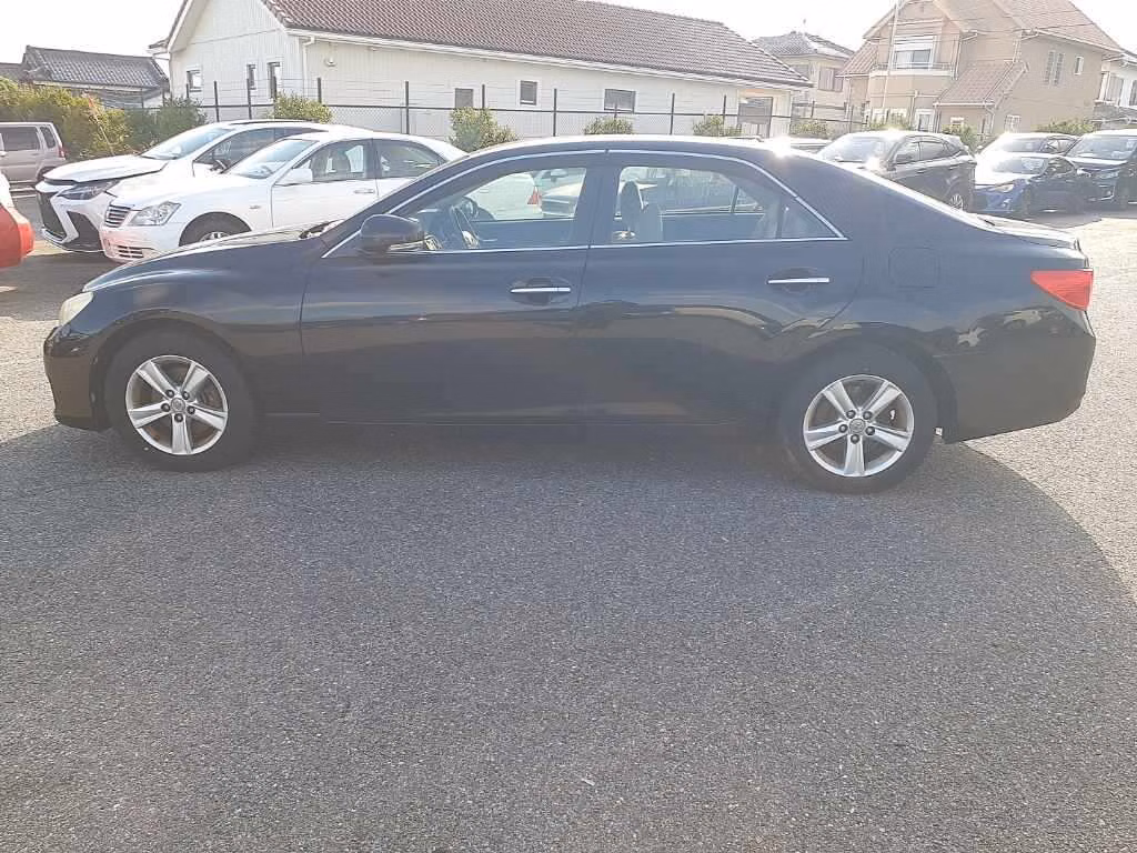 TOYOTA MARK X