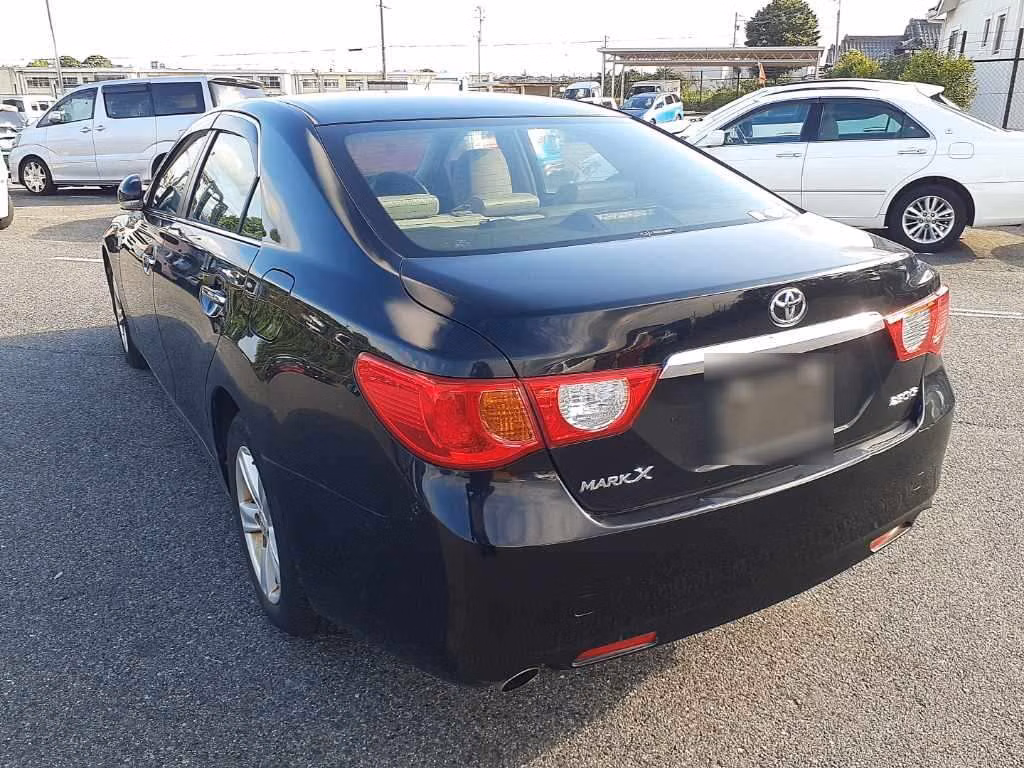 TOYOTA MARK X