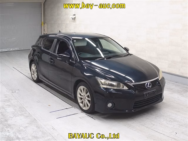 LEXUS CT200H