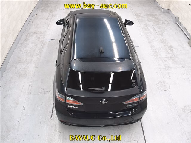 LEXUS CT200H