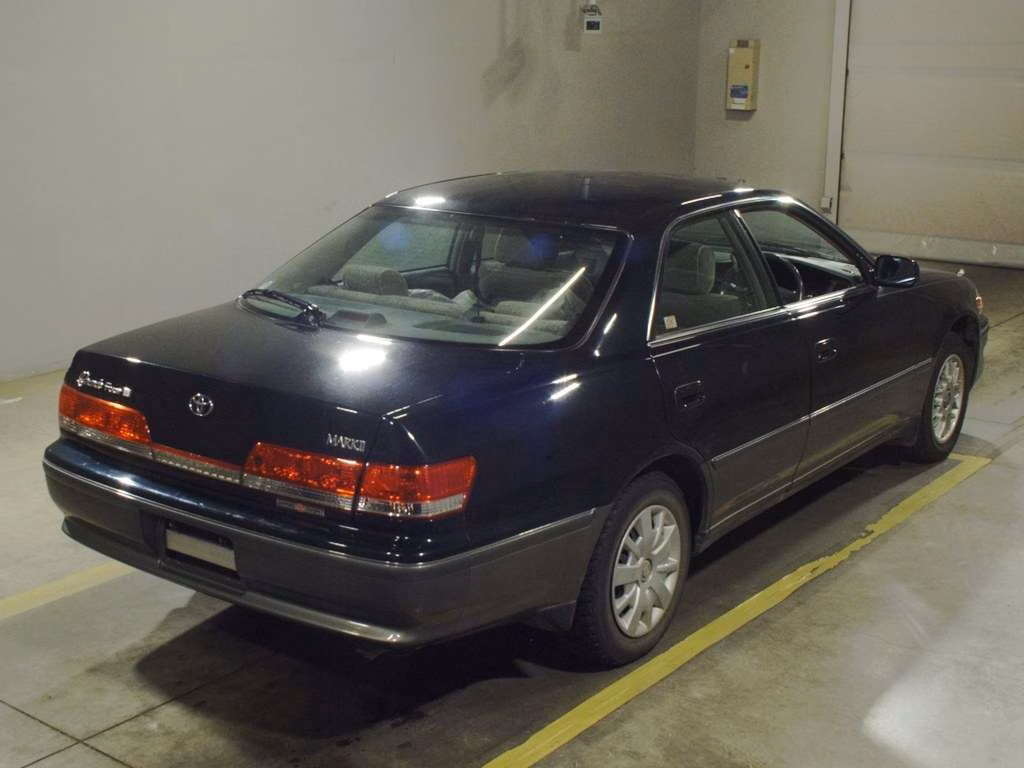 TOYOTA MARK II
