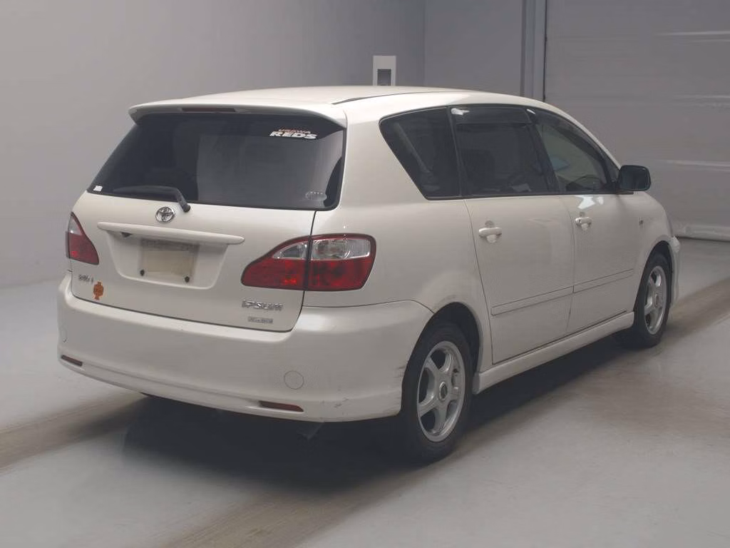 Toyota Ipsum