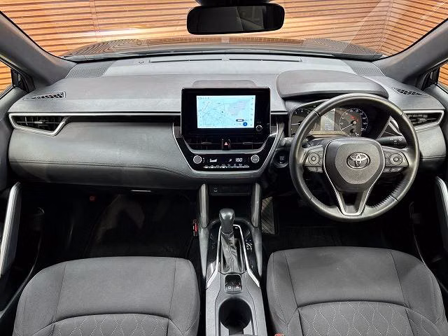 TOYOTA COROLLA CROSS