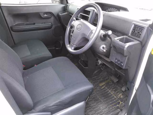 DAIHATSU HIJET CADDIE