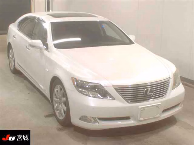 Lexus LS600h