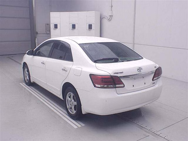 Toyota Premio