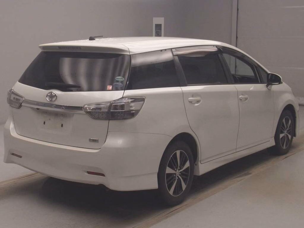 TOYOTA WISH
