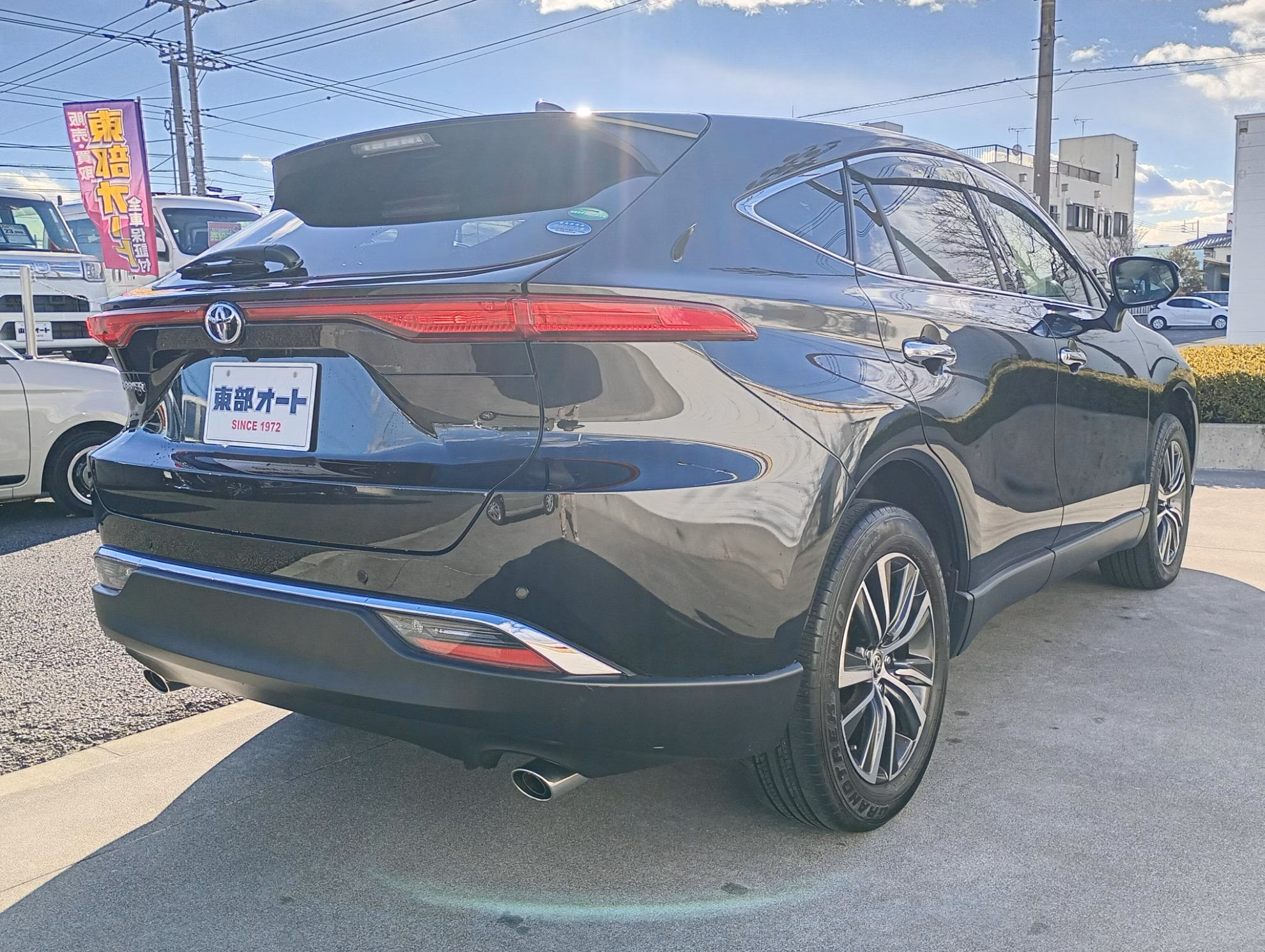 TOYOTA HARRIER
