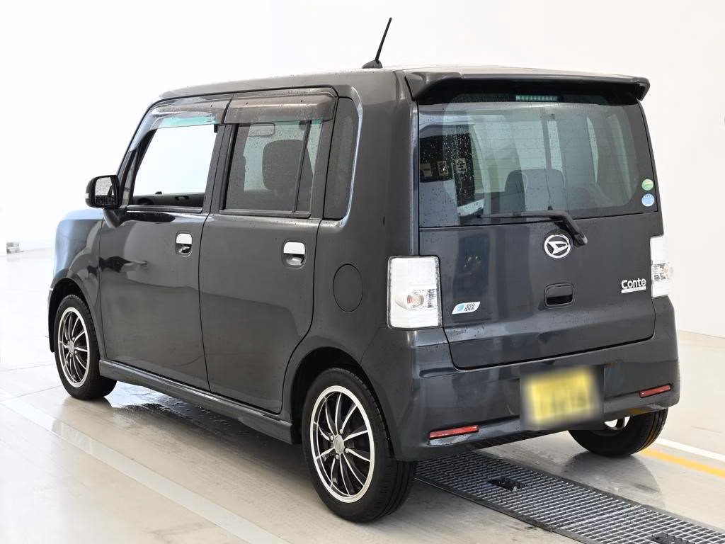 Daihatsu Move Conte