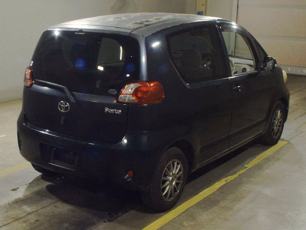 TOYOTA PORTE