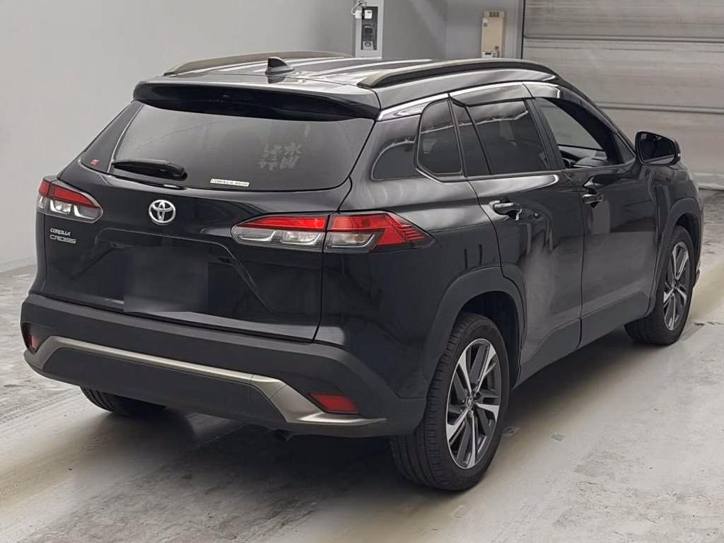 TOYOTA COROLLA CROSS