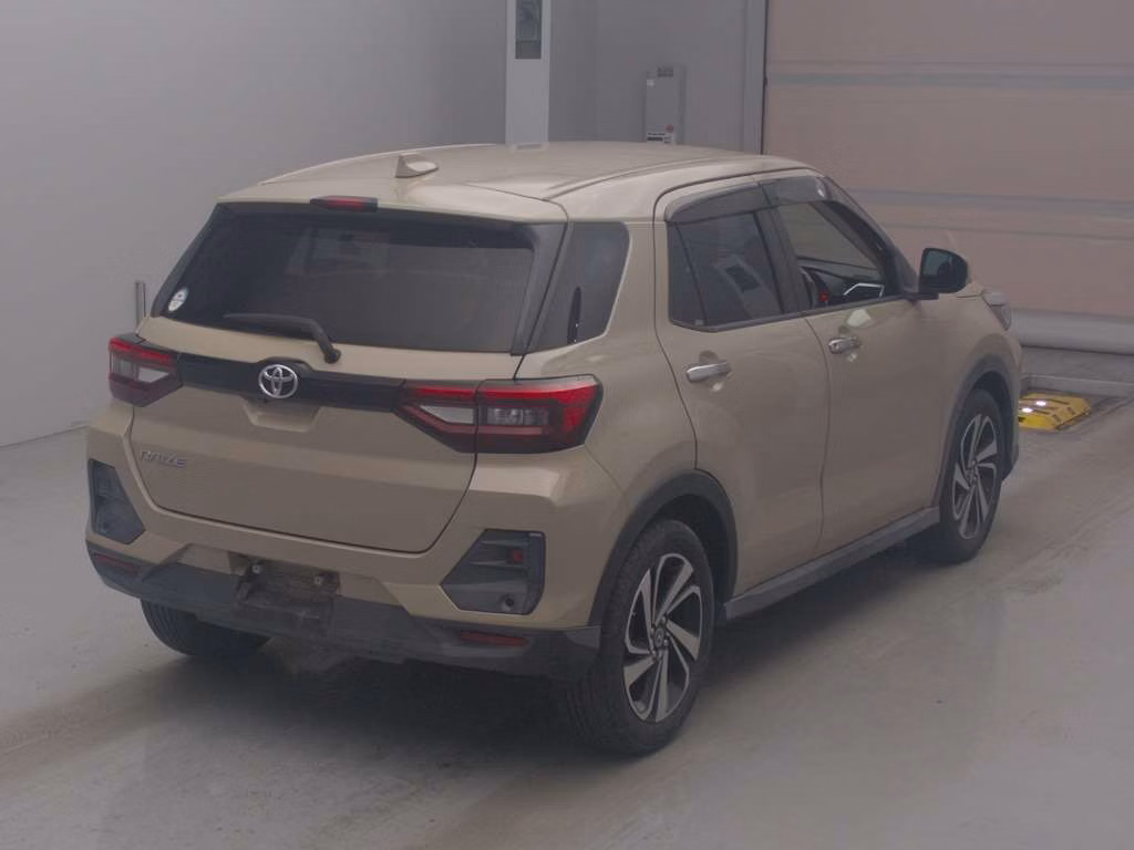 TOYOTA RAIZE