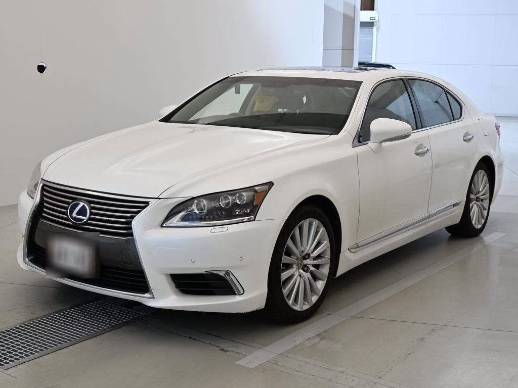 Lexus LS600h