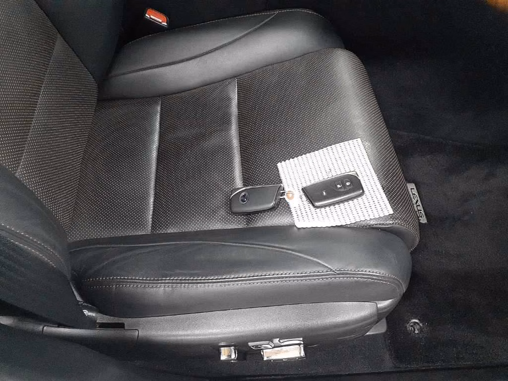 Lexus LS600h