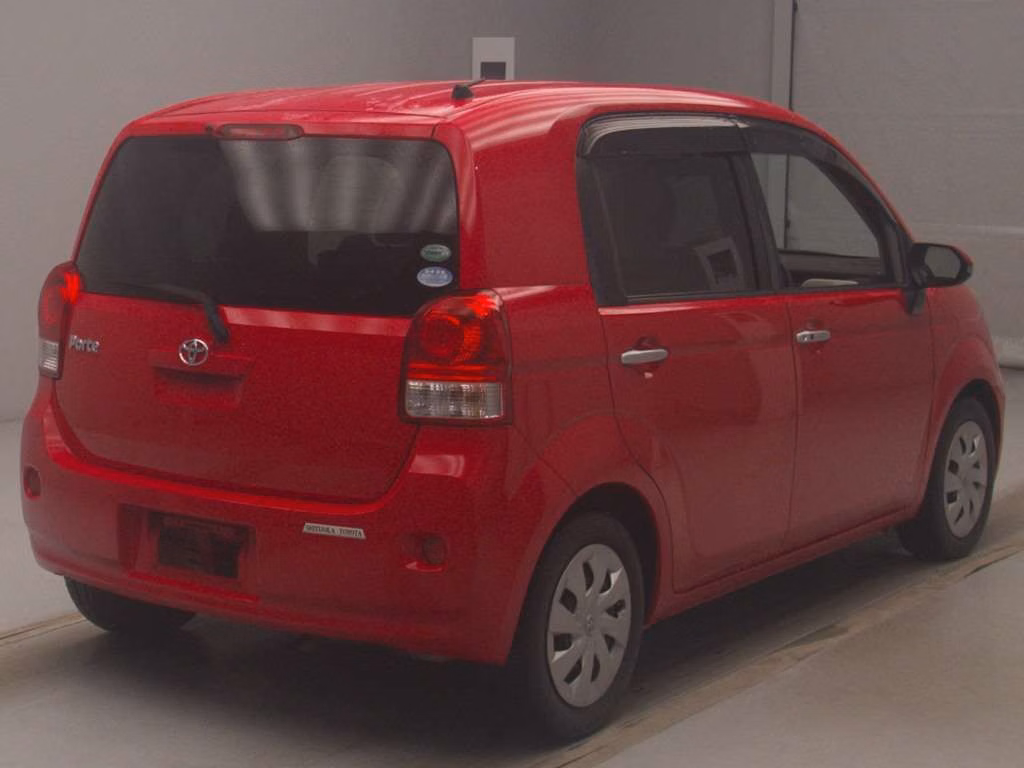 TOYOTA PORTE