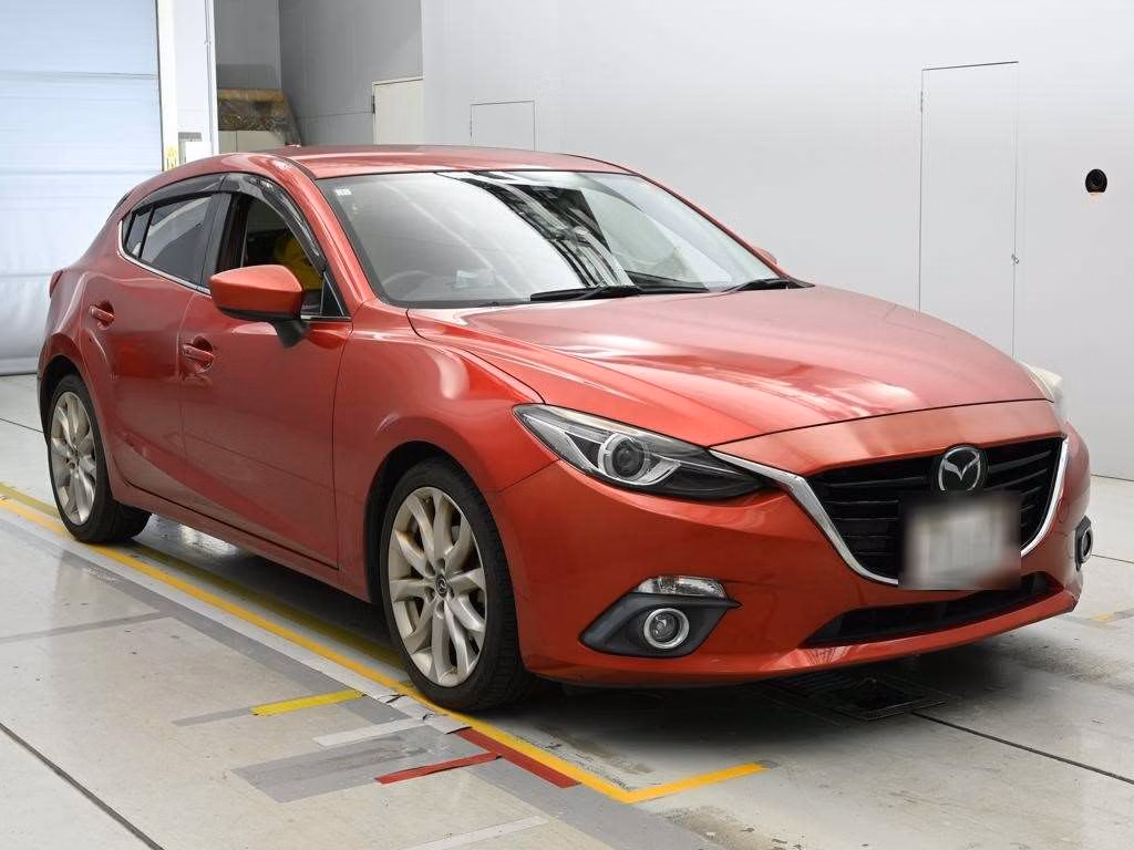 MAZDA AXELA