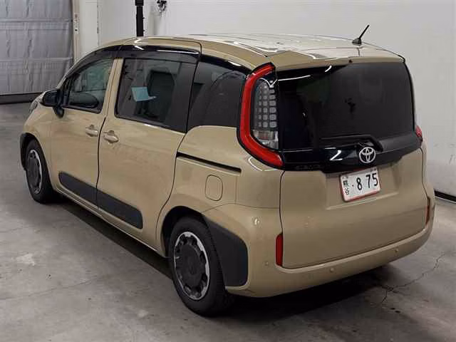 TOYOTA SIENTA