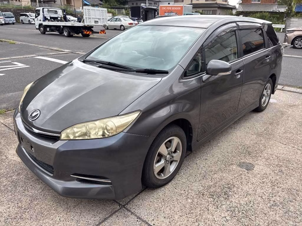 TOYOTA WISH