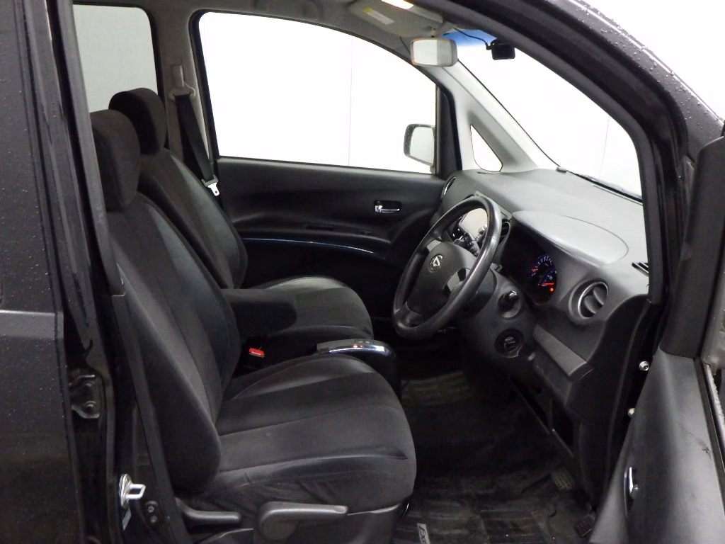 DAIHATSU TANTO EXE