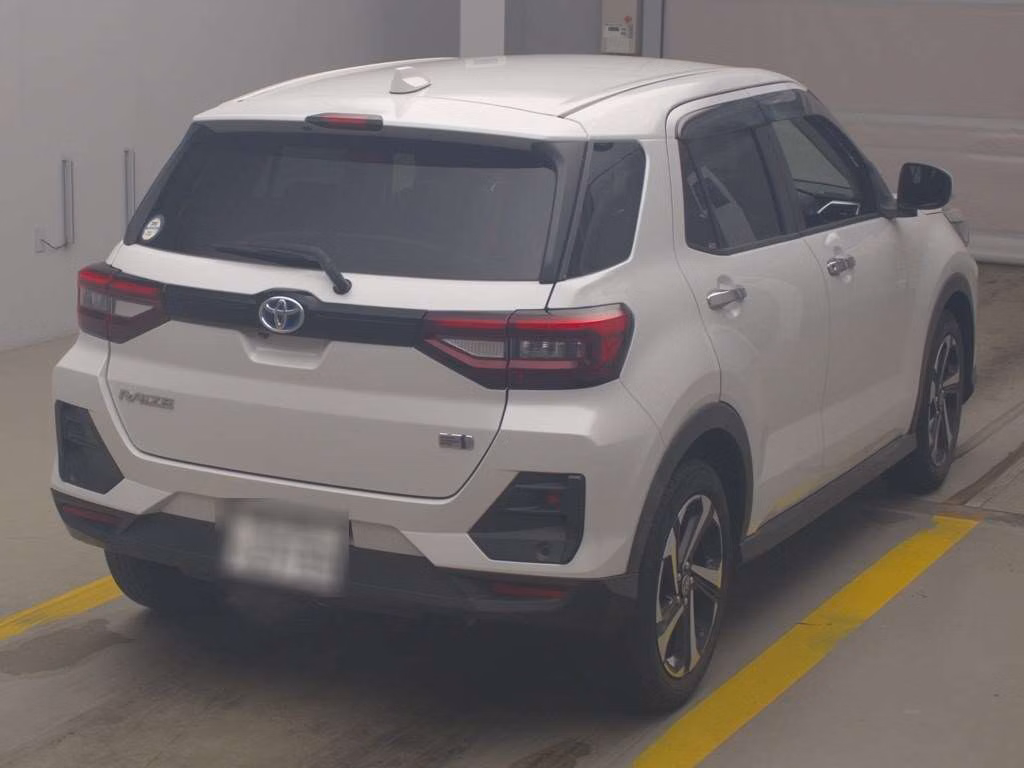 TOYOTA RAIZE