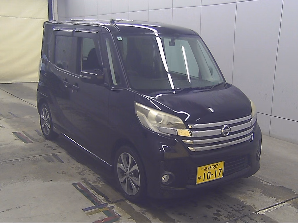 NISSAN DAYZ ROOX