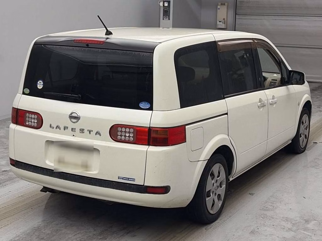 NISSAN LAFESTA