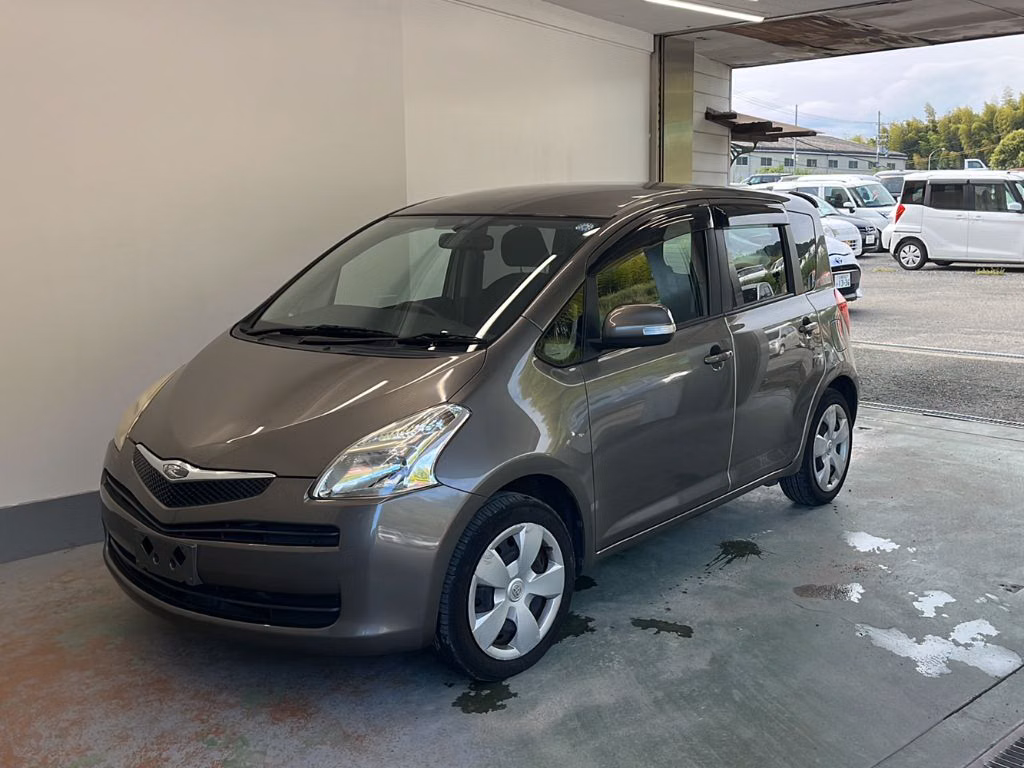TOYOTA RACTIS