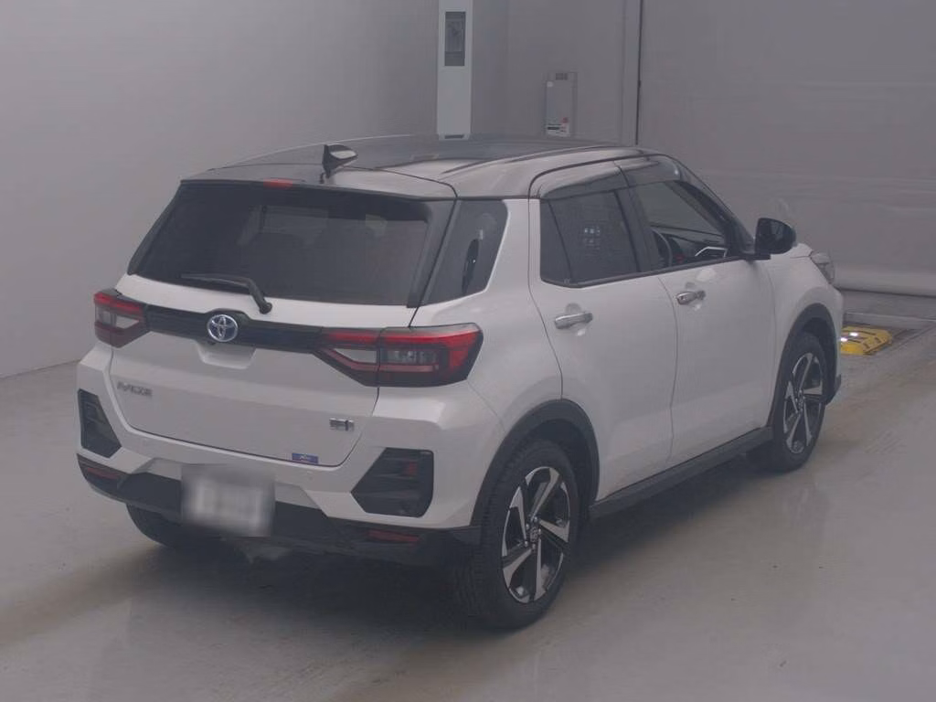 TOYOTA RAIZE