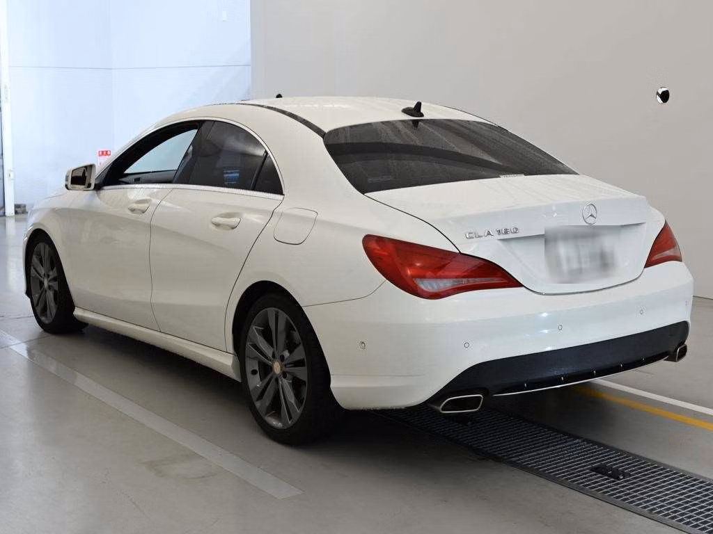 MERCEDES-BENZ CLA-CLASS