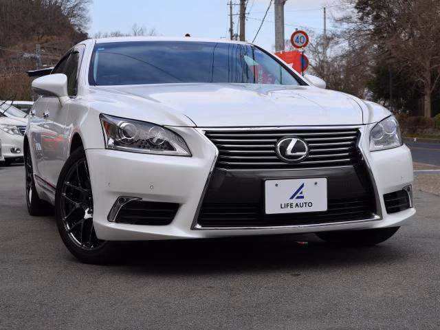 LEXUS LS460