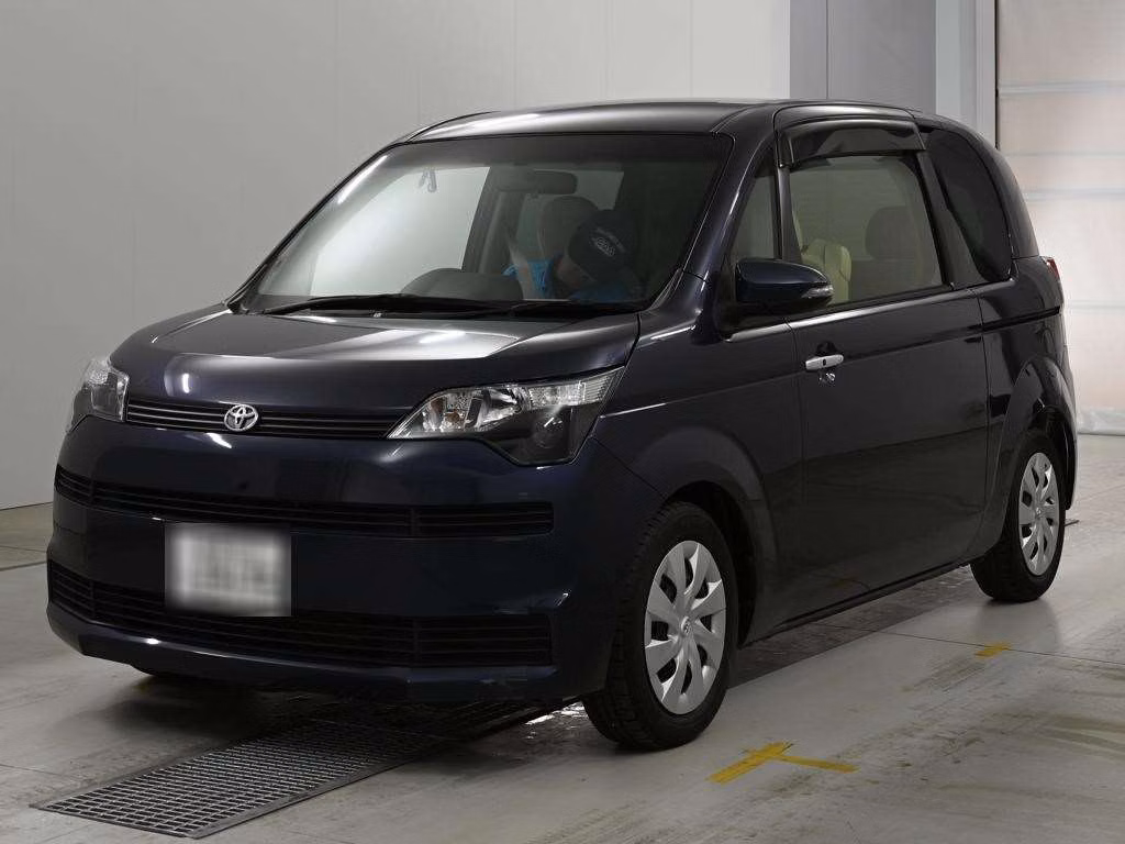TOYOTA SPADE