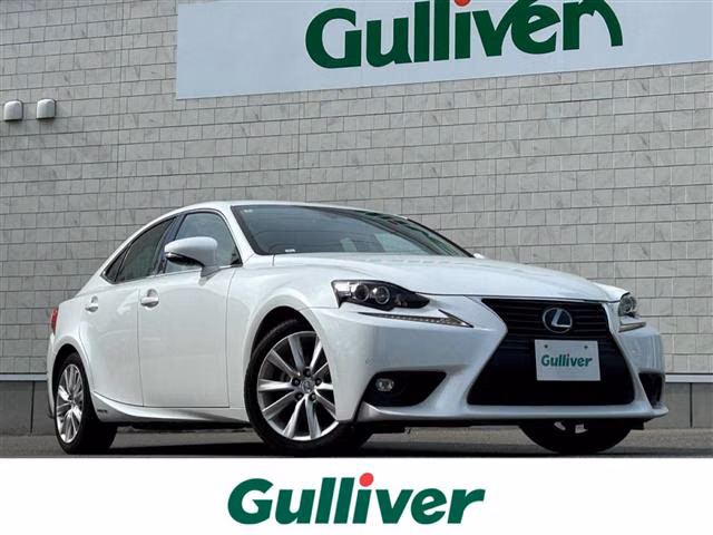 LEXUS IS300H